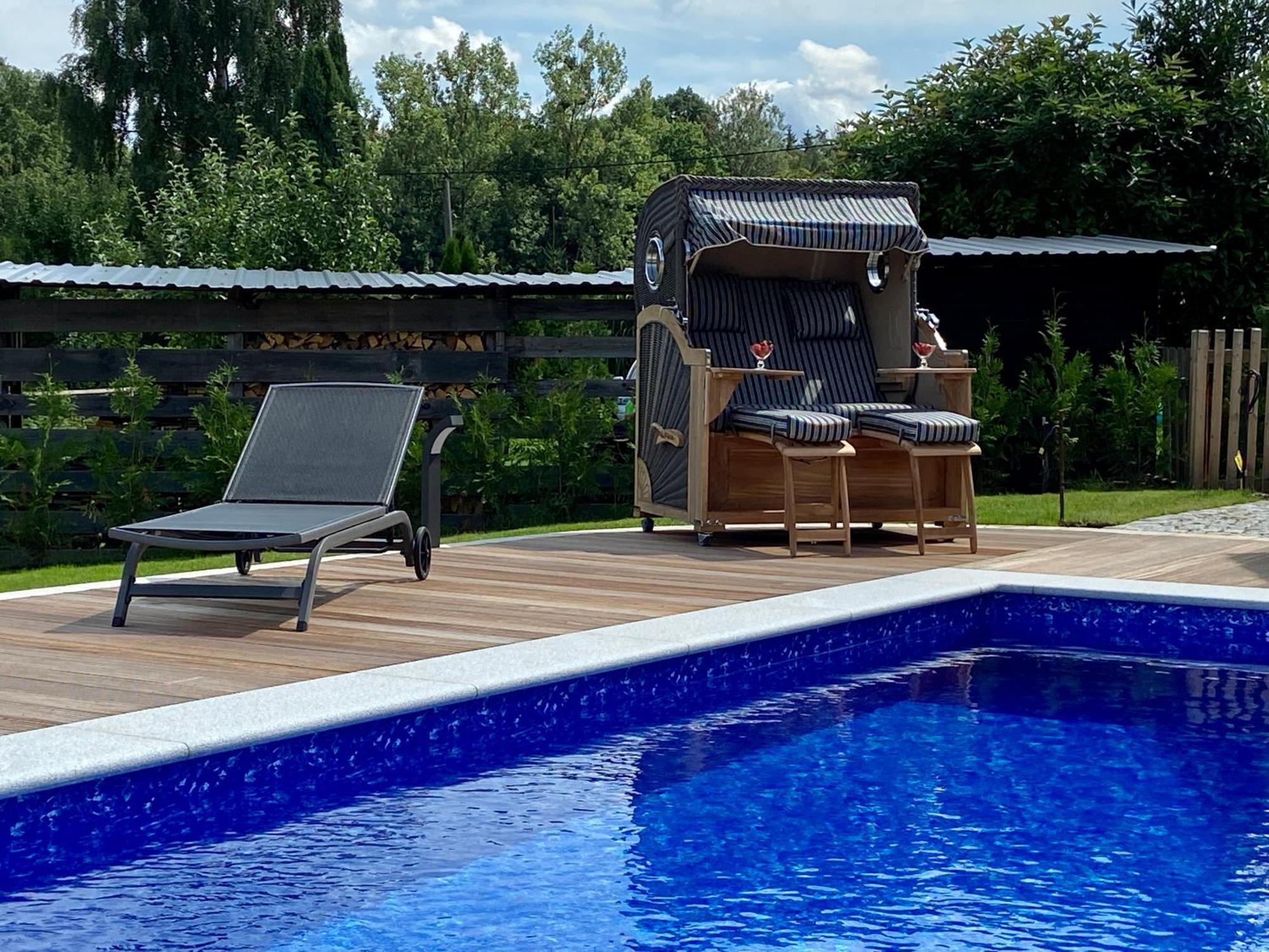 Landhaus Waltersdorf - Pool & Wellness باد سشاندو المظهر الخارجي الصورة