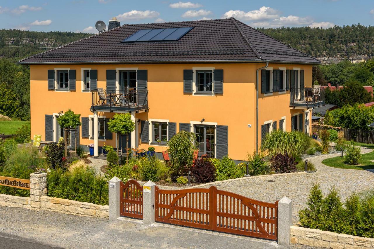 Landhaus Waltersdorf - Pool & Wellness باد سشاندو المظهر الخارجي الصورة